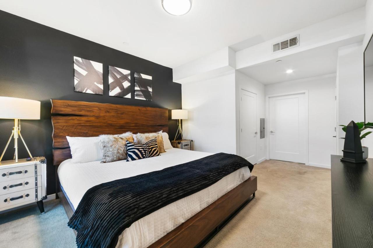 לוס אנג'לס Beverly Grove Chic City Oasis 2 Bedroom Apt With Den 138 מראה חיצוני תמונה
